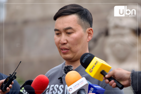 Д.Амартүвшин: Л.Гантөмөр хэлсэндээ хүрч чадсангүй. Угжны хурга биш учраас би жагсаалтаас нэрээ татаж байна