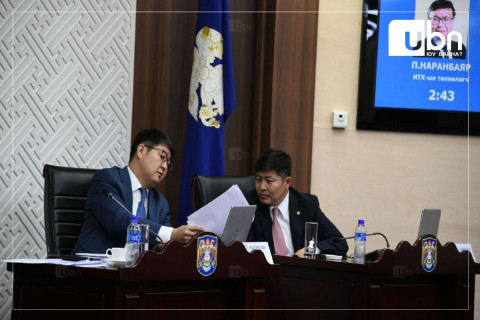 Нийслэл дотоод зах зээлд 1 их наяд төгрөг, гадаад зах зээлд 500 сая ам.долларын бонд арилжина