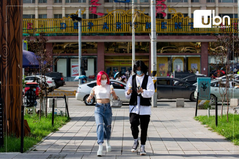 Солонгосчууд: Монголыг үзэсгэлэнт байгаль мориор төсөөлсөн ч хотын залуус нь  бид нараас ч илүү загварлаг байна