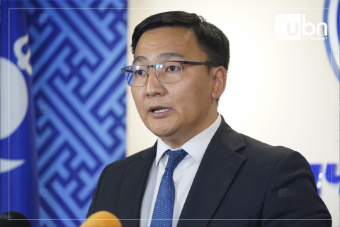 Н.Лхагвадорж: Эрх баригч намынхан эсрэг намын автомашины дугуйг хагалах зэрэг хууль бус үйлдэл хийхээр завдаж байна