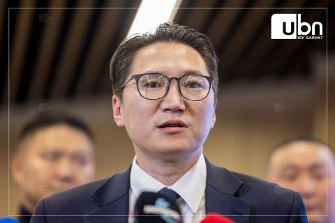 СЕХ: 5-р сургуулийн санал авах байранд санал тоолох төхөөрөмжийг задлаад тавьчихсан байна гэх мэдээлэл ташаа