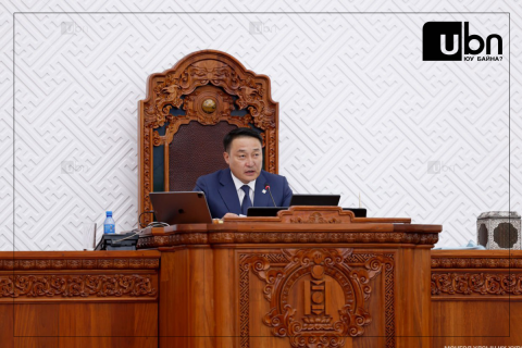 “УИХ бол төрийн эрх барих дээд байгууллагын хувьд ГҮЙЦЭТГЭХ ЗАСАГЛАЛД  шаардлага тавьж, ХАРИУЦЛАГА АСУУХ ЭРХТЭЙ Үндсэн хуулийн байгууллага мөн“