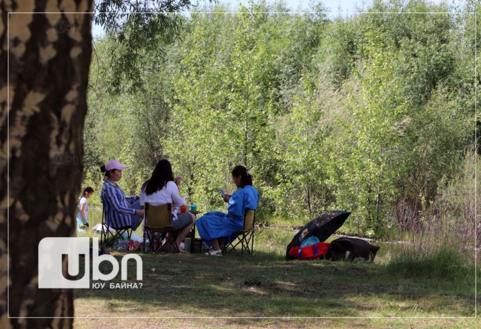 СЭРЭМЖЛҮҮЛЭГ: Гэр бүлээрээ амарч явсан 7 настай хүү Увс нууранд живж, амь насаа алджээ
