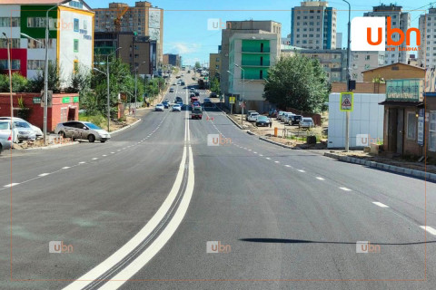 Өргөө кино театрын хойд уулзвараас ЭХЭМҮТ-ийн уулзвар хүртэлх авто замыг шинэчилж, хөдөлгөөнийг нээлээ