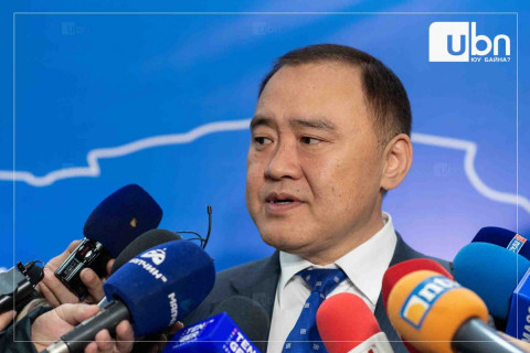 ШУУД: Л.Гантөмөр: 15-50 хувийн татвартай учраас Орос, Казахстан, Киргизийн зах зээл дээр Монголын бараа бүтээгдэхүүн гарахгүй байна