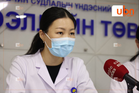 ЭМЧ:  Хатгалгаа хүндэрвэл хүүхдийн хамар уруулын гурвалжин хөхөрч,  хангалттай хэмжээний шингэн зүйл уусан мөртлөө огт шээдэггүй