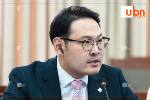 “Зээлийн мэдээллийн тухай хуульд өөрчлөлт оруулснаар зээлдэгчийн “хар жагсаалт” гэх санхүүгийн ялыг арилгана“ гэв