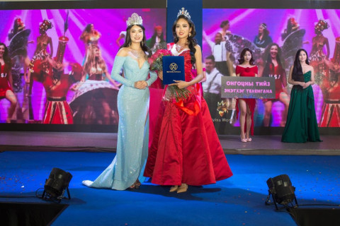 “Miss World” дэлхийн миссийн тэмцээнд Б.Эрдэнэсувд эх орноо төлөөлнө
