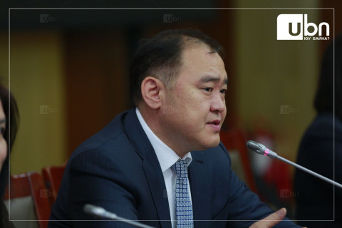 ДЭД ХОРОО: Тэргүүн шадар сайд бөгөөд ЭЗХ-ийн сайд Лу.Гантөмөр Тогтвортой хөгжлийг эрчимжүүлэх чиглэлээр хэрэгжүүлсэн ажлын тайланг  танилцуулна