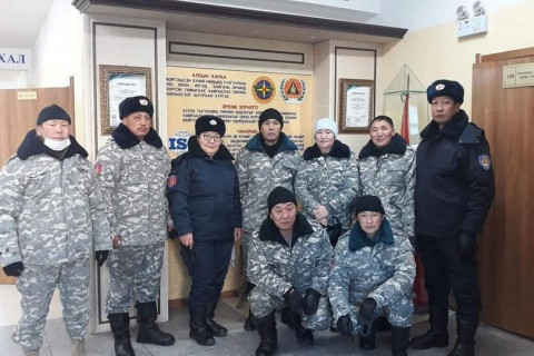 Ахмад алба хаагчид санаачлагаараа эргүүл хийж байна