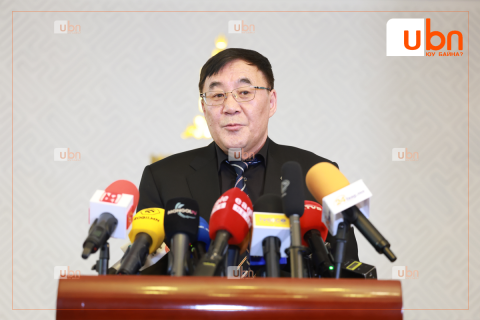 “Сургуулийн менежментийн төсөл 1.2 тэрбумынх биш 10 сая төгрөгийн төсөл“