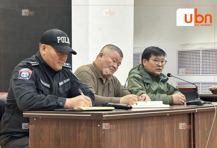 “Шинэ мөрөн ХХК” худалдааны төвийн нэг давхрын хэсгээс гал гарч, улмаар түрээслэгч иргэдийн  хохирлыг тогтоох ажлын хэсэг байгуулжээ
