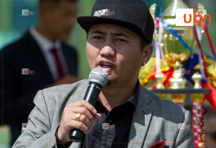 Пароди хамтлагийн жүжигчин Т.Анхбаяр хорт хавдраар өвдөж, ард түмнээс тусламж хүслээ
