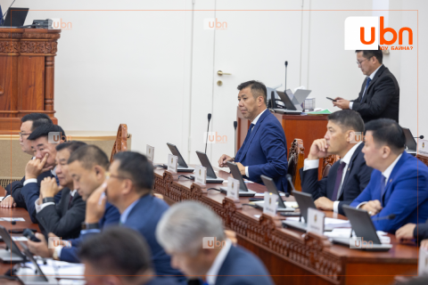 УИХ-ын гишүүн Б.Энхбаяр хуульд мухардал гэж байхгүй гэв