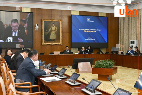 ОХУ-аас агаарын хөлгийн түлш нийлүүлэх хэлэлцээрийн төслийг Эдийн засгийн байнгын хороо ДЭМЖСЭНГҮЙ