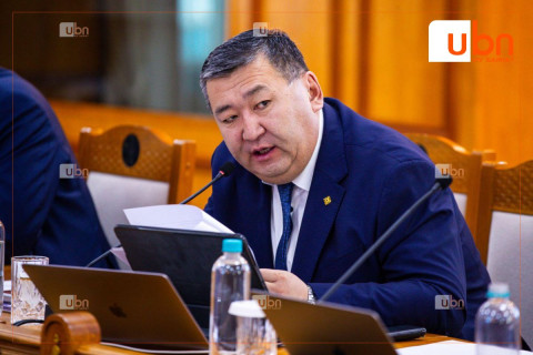 ЗГ: Ганцмод-Гашуунсухайтын төмөр замын бүтээн байгуулалт ирэх сарын 14-нд эхэлнэ