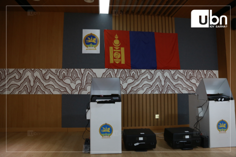 Орон нутгийн нөхөн сонгуульд МАН, АН, ХҮН нам, ИЗНН оролцохоор бүртгүүлжээ