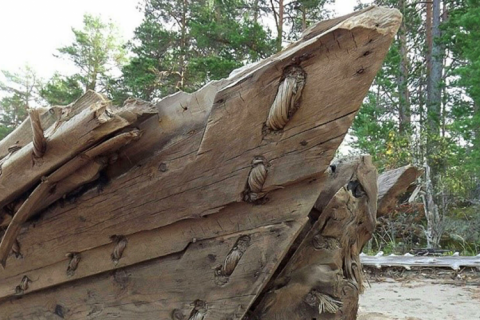 350 жилийн настай хуучин завийг засварлана