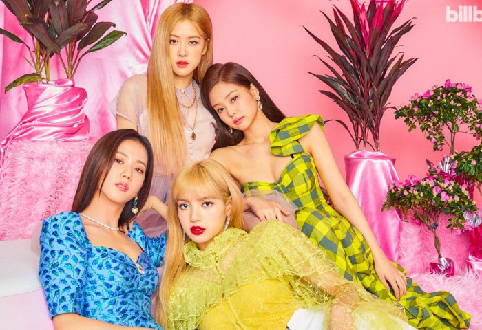 “BLACKPINK” хамтлаг анхны цахим тоглолтоо хийнэ