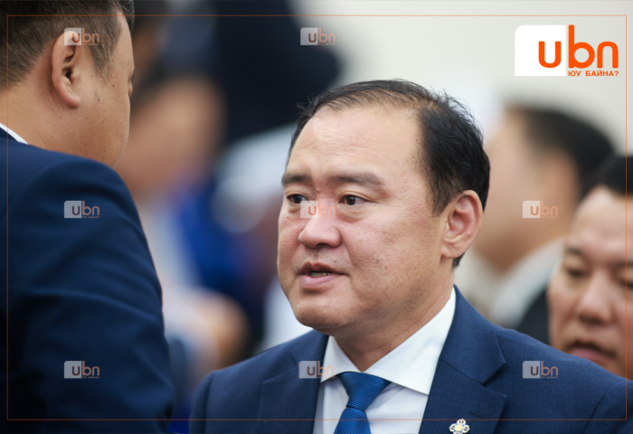 АН-ын сайд нар чуулганы хуралдаанаас өмнө ӨРГӨДЛӨӨ ӨГӨХӨӨР БОЛЖЭЭ
