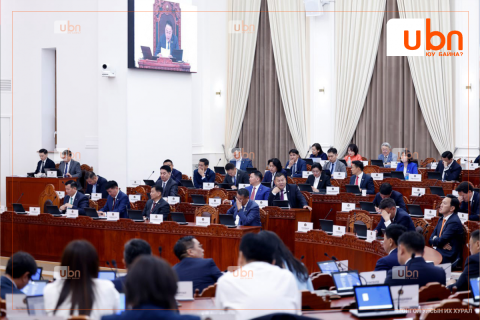 ЧУУЛГАН: Хуралдаанд одоо 35 гишүүн үг хэлнэ