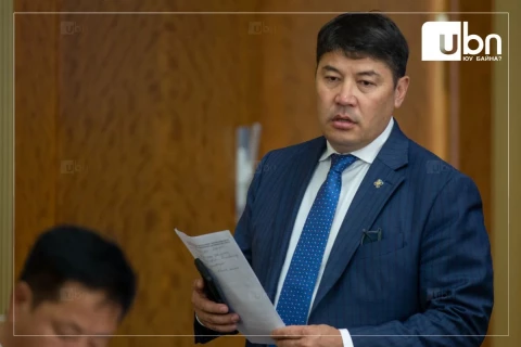 Т.Аубакир: Төрийн хэмнэлтийн хуулиар аймгуудад баригдах байсан хөгжлийн бэрхшээлтэй иргэдэд зориулсан барилга барих төсөл зэргээс нийт  4.4 тэрбум төгрөг татагдсан