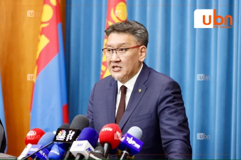 Б.Жавхлан: Оны  эцэст дахин 2.8 их наяд төгрөгийн нэмж алдагдал үүсвэл ахин тодотгол хийх нөхцөл үүснэ