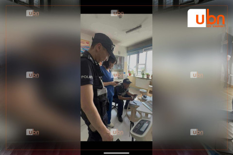 “Вакцин хийлгэ гэж дарамталлаа“ гэх үндэслэлээр өрхийн эмнэлэгт цагдаа дууджээ