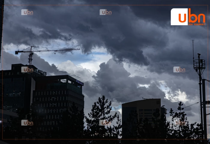 Улаанбаатарт маргааш 33 хэм дулаан