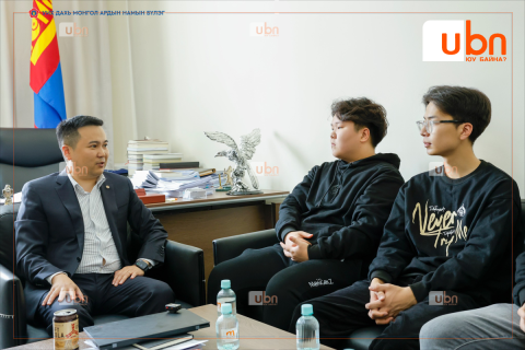 УИХ-ын гишүүн П.Сайнзориг “The Mongolz” багийнхантай уулзаж, санал бодлыг нь сонслоо