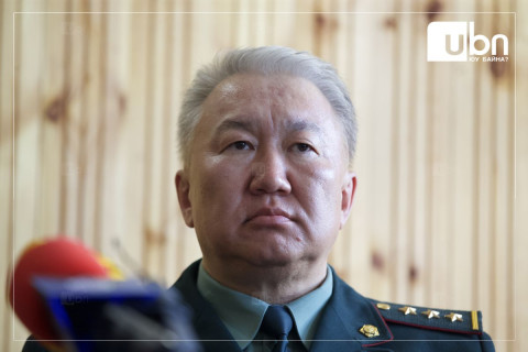 ХЗДХ-ийн САЙД: Дотоодын цэргийн штабын дарга асан, Бригадын генерал Р.Чингисийг буцаан томилох шүүхийн шийдвэрийг биелүүлнэ