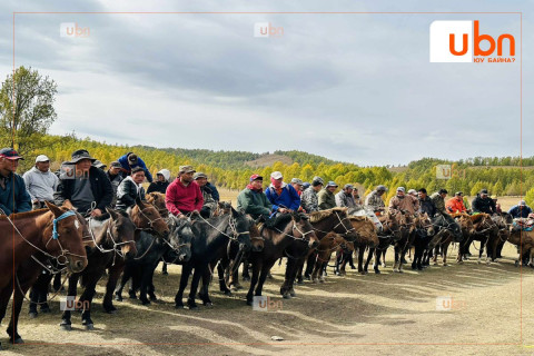 Хөвсгөл аймагт сураггүй алга болсон хоёр настай хүүхдийг зургаа дахь өдрөө эрэн хайж байна