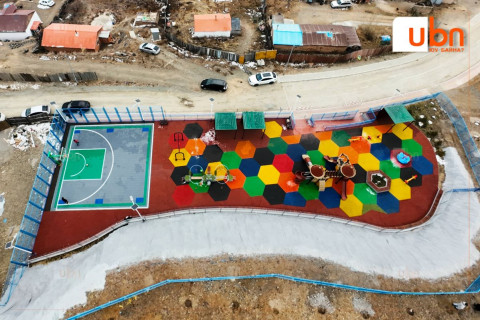 Гурван байршилд 3x3 сагсан бөмбөгийн талбай байгууллаа