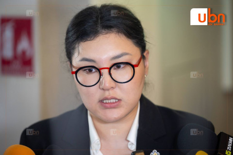 Э.Болормаа: Томилолтоо дуусгаад, дуудсан газарт нь “гутлаа тослоод“ очно