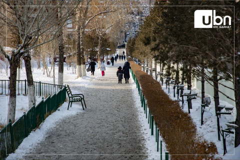 Улаанбаатарт -3 хэм хүйтэн