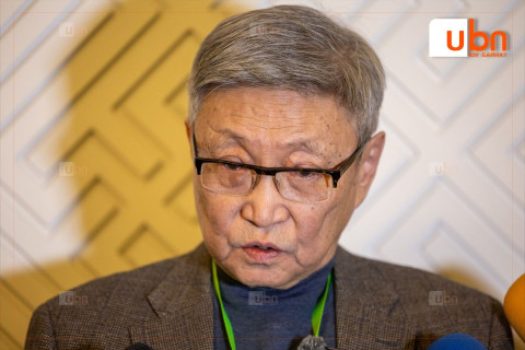 С.Баяр: Эмнэлгийн өрөөнд дуслын аппараттай байсан ч Ерөнхий сайд байх үедээ энэ гэрээг байгуулна гэж шүд зуун явсан