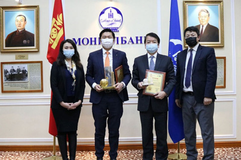 Тогтвортой санхүүжилтийн шилдэг банкууд тодорлоо