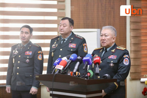 Цэрэг зодсон асуудалд хариуцлага алдсан гэж үзэн, Р.Чингис нарын 3 хүнийг үүрэгт ажлаас нь чөлөөллөө