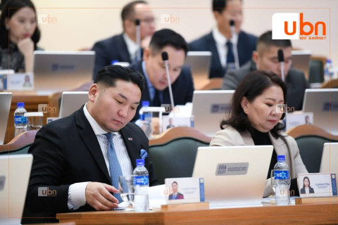 З.Төмөртөмөө: Ажилдаа ирэхдээ дандаа дахин төлөвлөлтөд хохирчихсон хүмүүстэй нүүр тулж байна