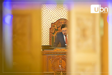 ЧУУЛГАН: Ерөнхий сайд 14 цагт Боловсролын сайд, Эрчим хүчний сайдыг чөлөөлж, томилох асуудлыг танилцуулна
