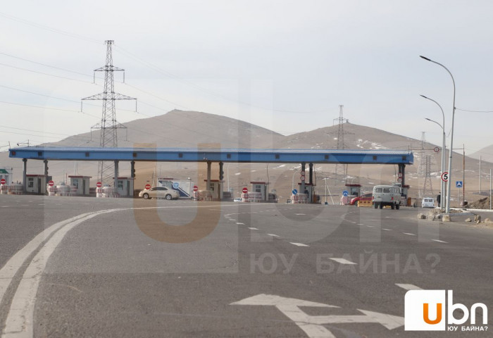 Товчоодоор 773 тээврийн хэрэгсэл нэвтэрч, 635 гарсан байна