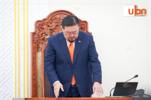 УДИРДАХ ЗӨВЛӨЛ: Г.Занданшатар Ерөнхий сайдаас чөлөөлөгдөх өргөдлөө өгчээ