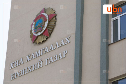 ТОДРУУЛГА:  Тэмээгээ эргүүлэхээр явсан цэрэг мотоциклоос унаж бэртэн олон хоног хээр байсан тул сульдалтын байдалтай байна