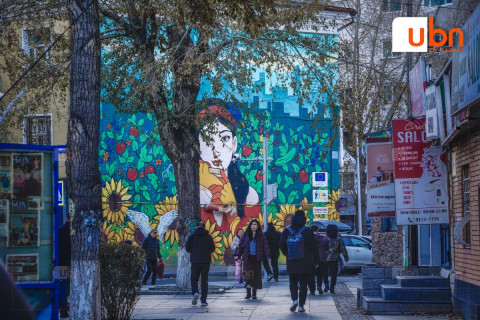 ӨГЛӨӨНИЙ МЭНД: Улаанбаатарт 13 хэм дулаан