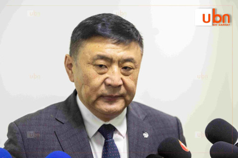 ЭМЯ-ны Төрийн нарийн бичгийн дарга асан Д.Очирбат бусдад давуу байдал бий болгож, шаардлага хангаагүй хүнийг тэтгэлэгт хөтөлбөрт сонгон шалгаруулжээ