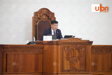 УИХ: Эрдэнэбүрэнгийн УЦС, нефть боловсруулах үйлдвэр, “Сэлбэ дэд төв“-ийг санхүүжүүлэхтэй холбоотой Гадаад зээллэгийн хууль ДЭМЖИГДСЭНГҮЙ