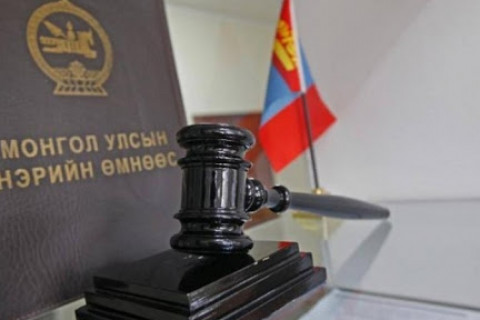 АТГ: 400 мянган төгрөгийн хахууль аваад хоёр жилийн хорих ял сонссон нь