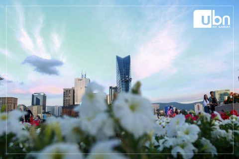 Улаанбаатарт 15 хэм дулаан