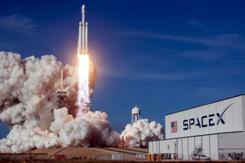 Live: SPACE X төслийн туршилтын хөөргөлт
