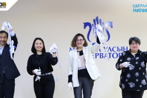 ХХБ: “Хязгааргүй Мөрөөдөл” төслөөрөө дамжуулан Монгол Улсын Консерваторын номын санг тохижуулж өглөө